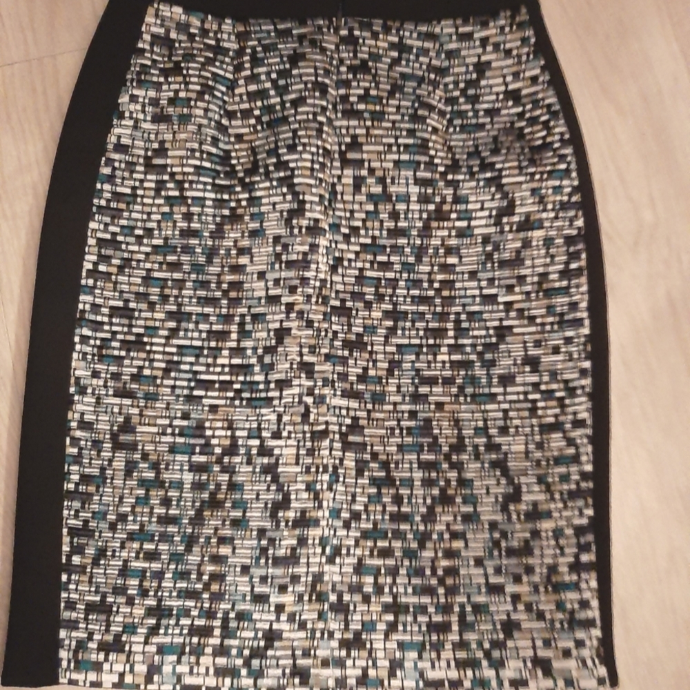 Hugo boss skirt size 6 - Picture 4 of 6
